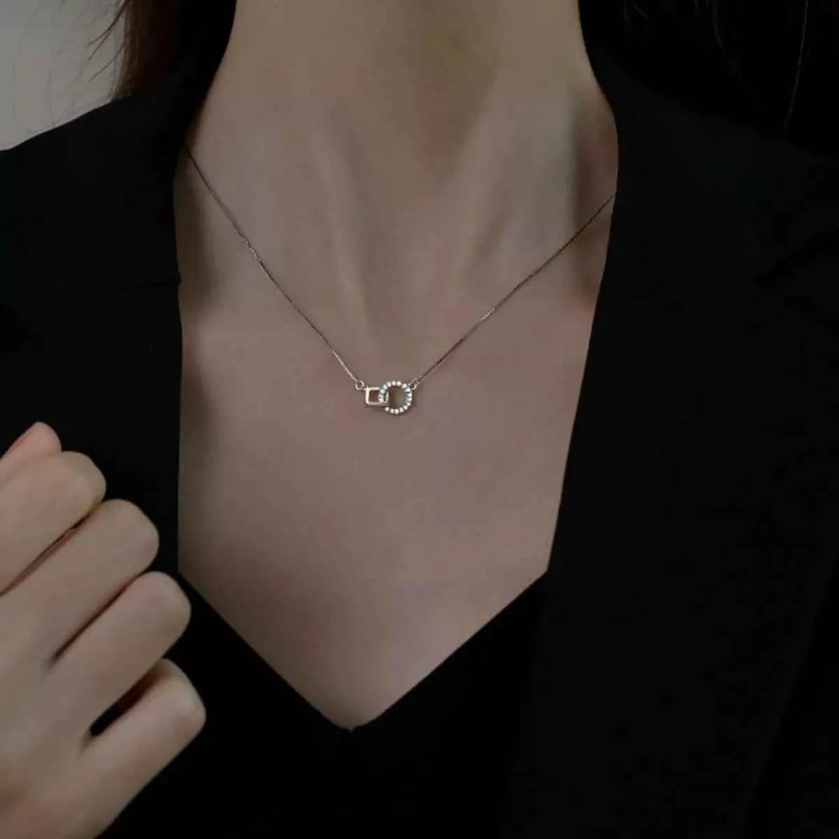 925 Sterling Silver Zircon Geometric Necklace