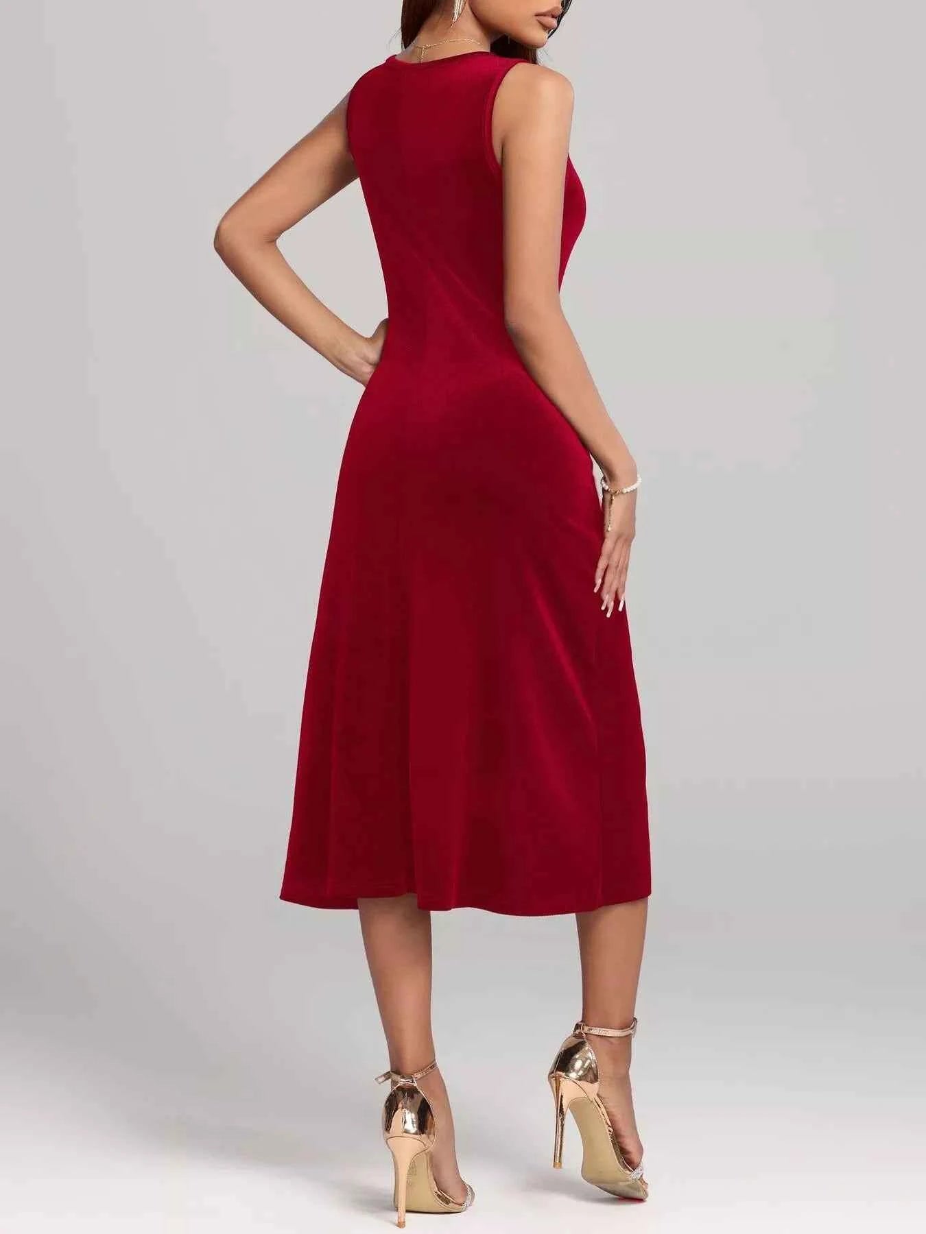 Round Neck Sleeveless Velvet A-Line Midi Dress