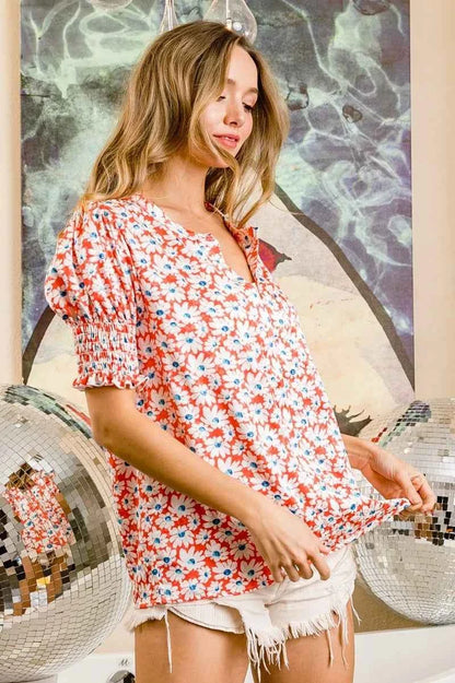 BiBi Floral Jqd Smoked Puff Sleeves V Neck Top