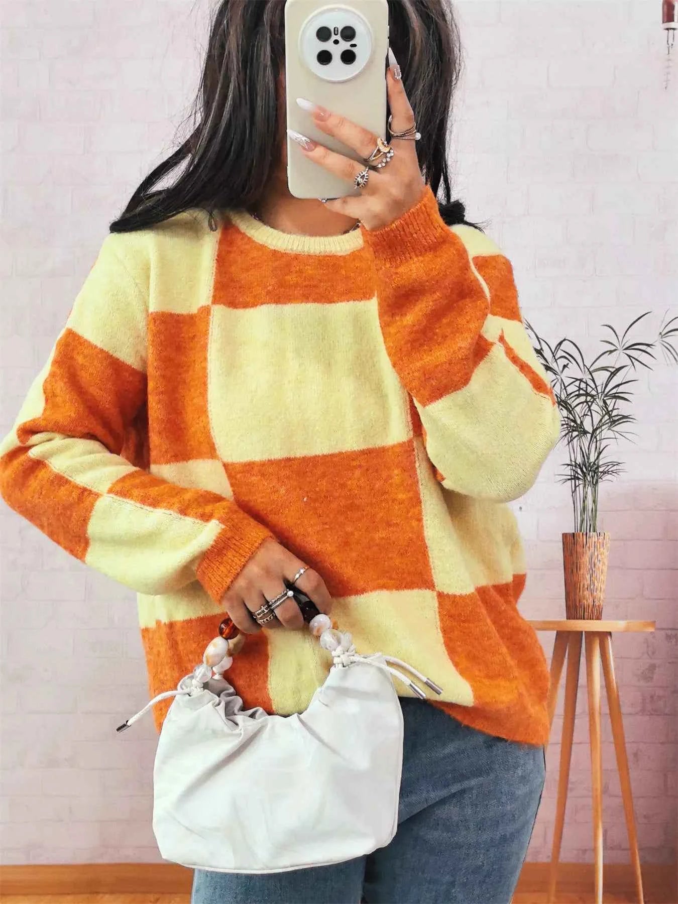 Color Block Round Neck Sweater
