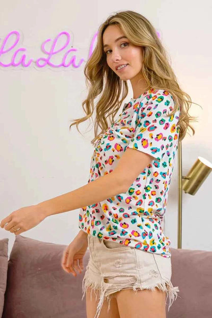 BiBi Multi Color Leopard Jersey Shirred V Neck Top