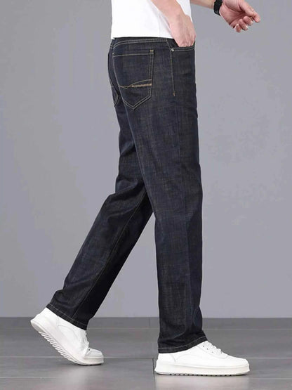 Men's Wash Straight Leg Comfort Jeans