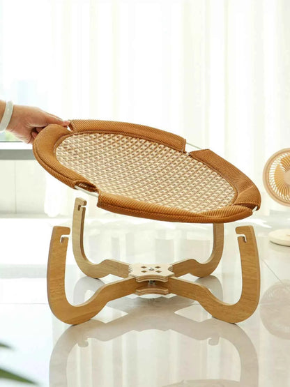 Round Woven Elevated Pet Bed