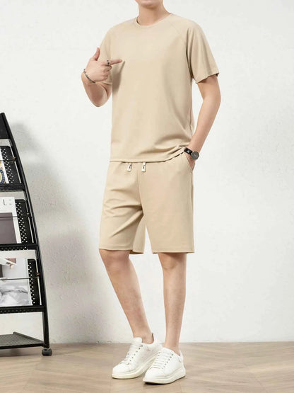 Men's Plus Size Short Sleeve Top and Shorts Set