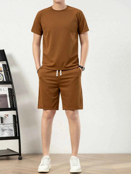 Men's Plus Size Short Sleeve Top and Shorts Set