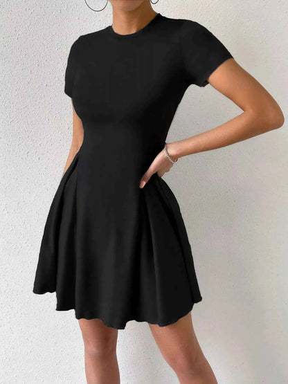 Round Neck Short Sleeve Mini Dress