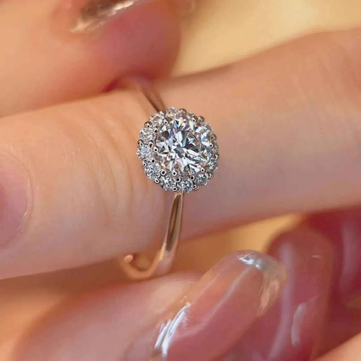1 Carat 925 Sterling Silver Moissanite Flower Ring