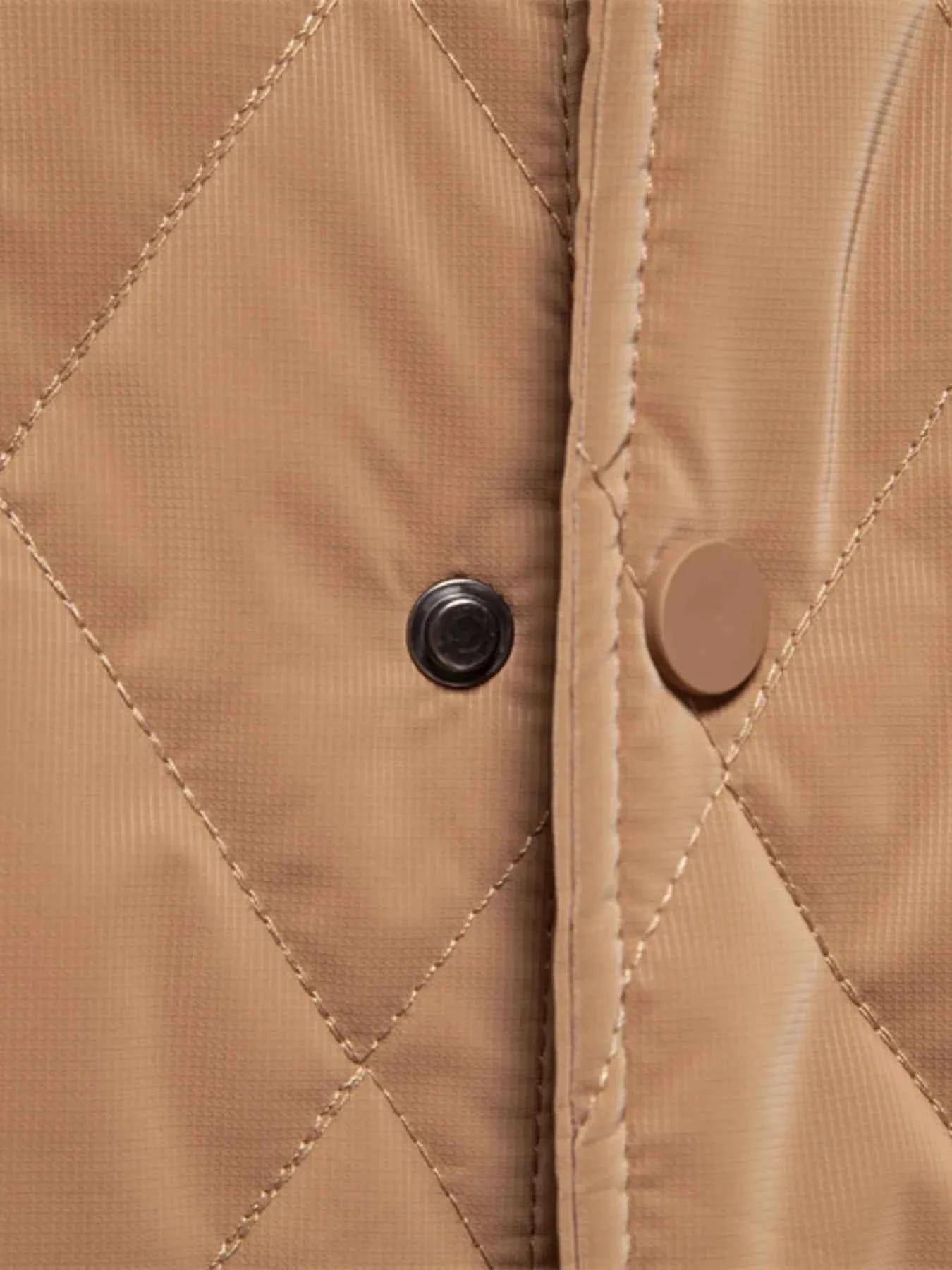 Men's Quilted Snap Down Long Sleeve Jacket