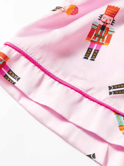 Nutcracker Print Contrast Trim Top and Shorts Pajama Set