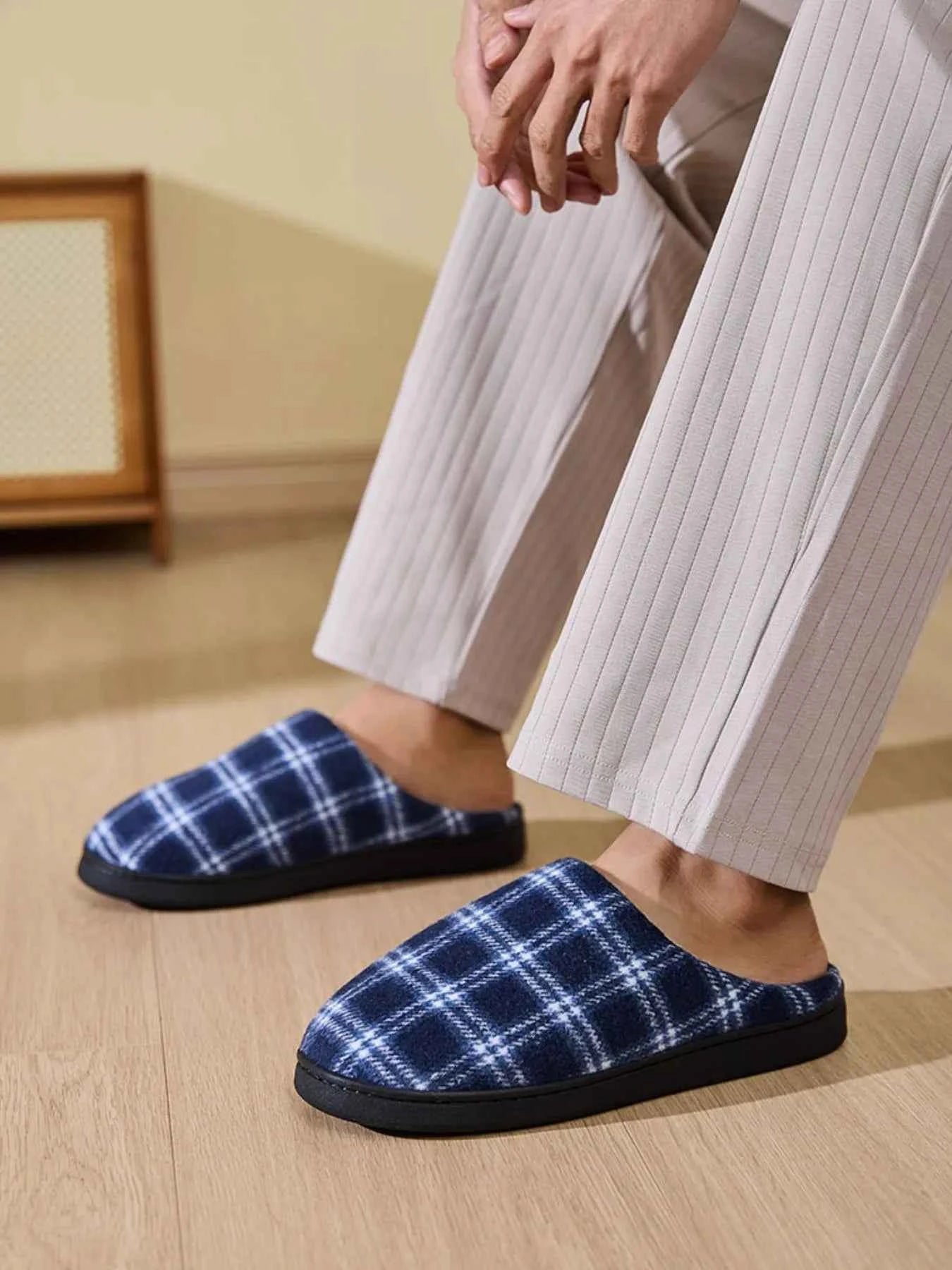 Plaid Fleece Lined Cozy Indoor Slippers