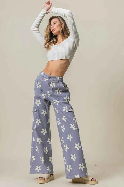 BiBi Flower Printed Side Pocket Wide Pants