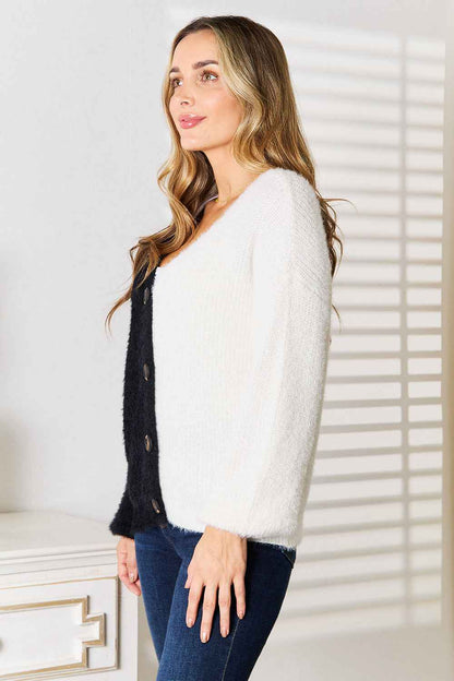 Angel Wings Woven Right Contrast Button-Front V-Neck Cardigan