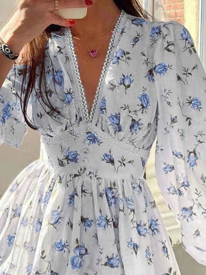 Lace Detail V-Neck Balloon Sleeve Dress