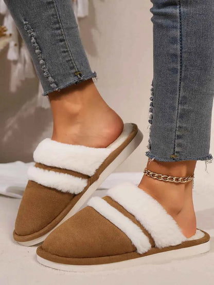 Contrast Faux Fur Round Toe Slippers
