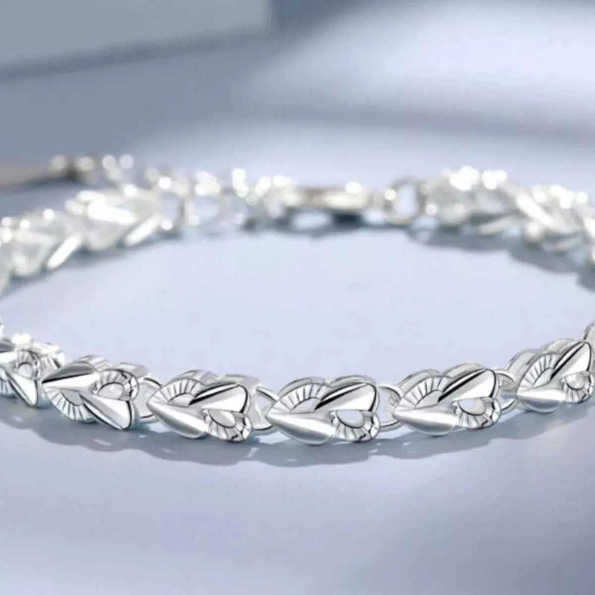 925 Sterling Silver Heart Link Bracelet