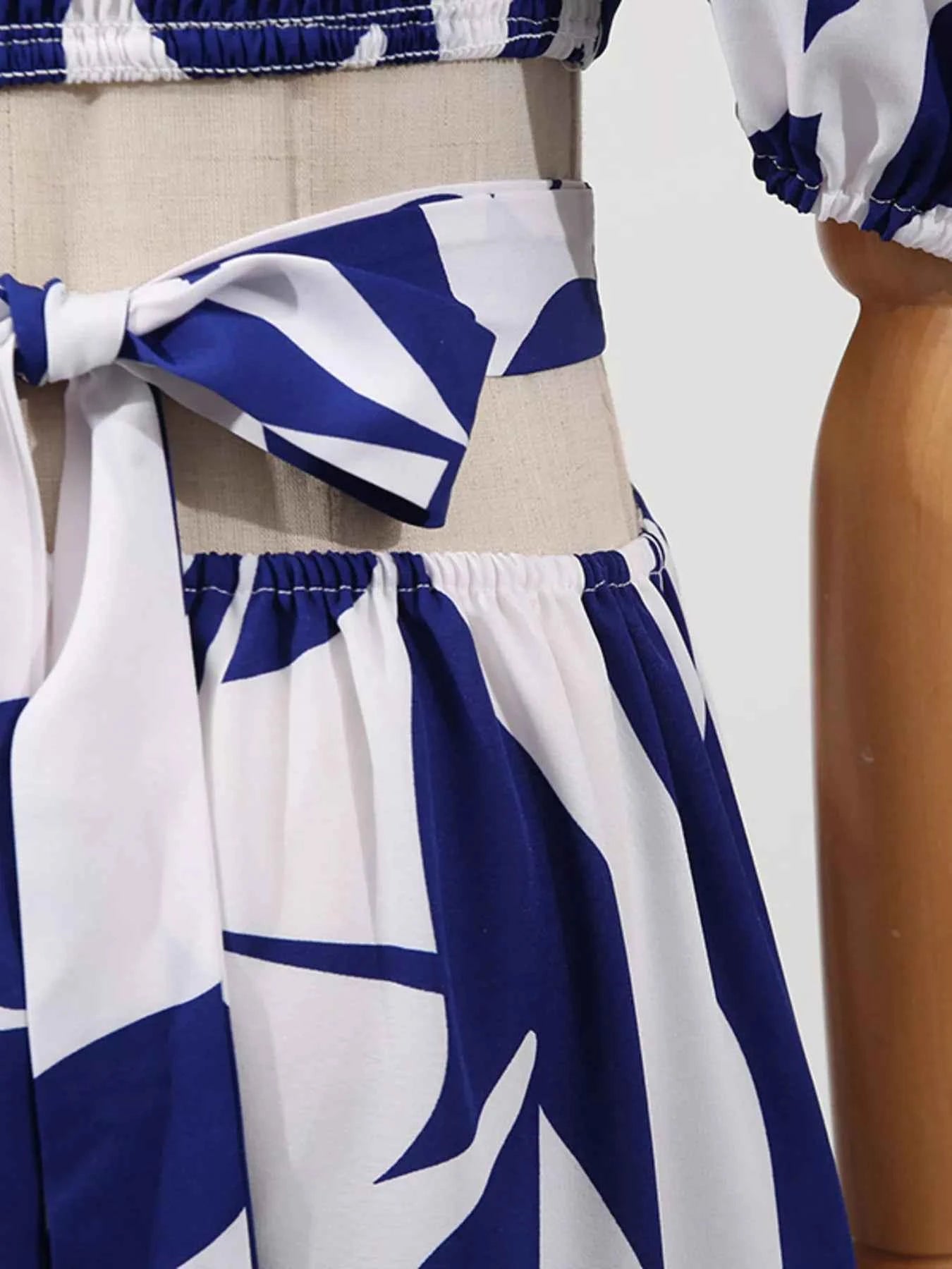 Off-Shoulder Cutout Leaf Print Maxi Dress