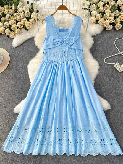 Lace Detail Sleeveless Dress