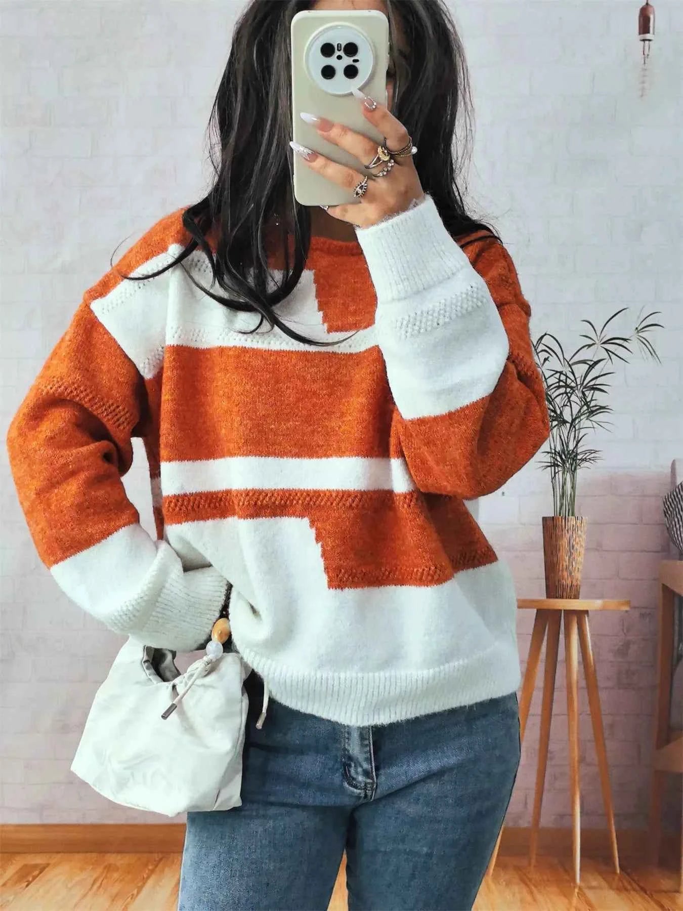Color Block Round Neck Sweater