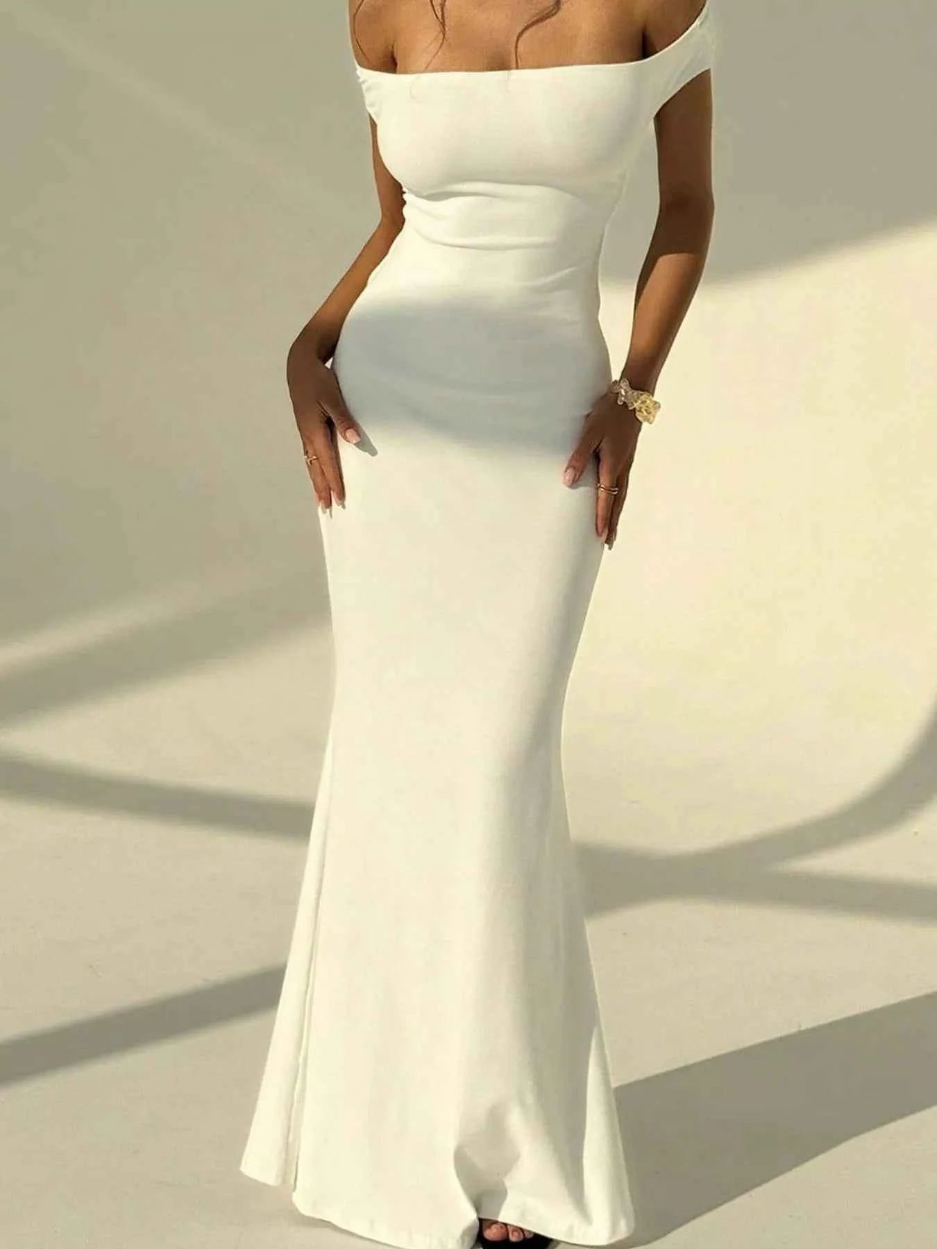 Backless Off-Shoulder Bodycon Mermaid Maxi Dress