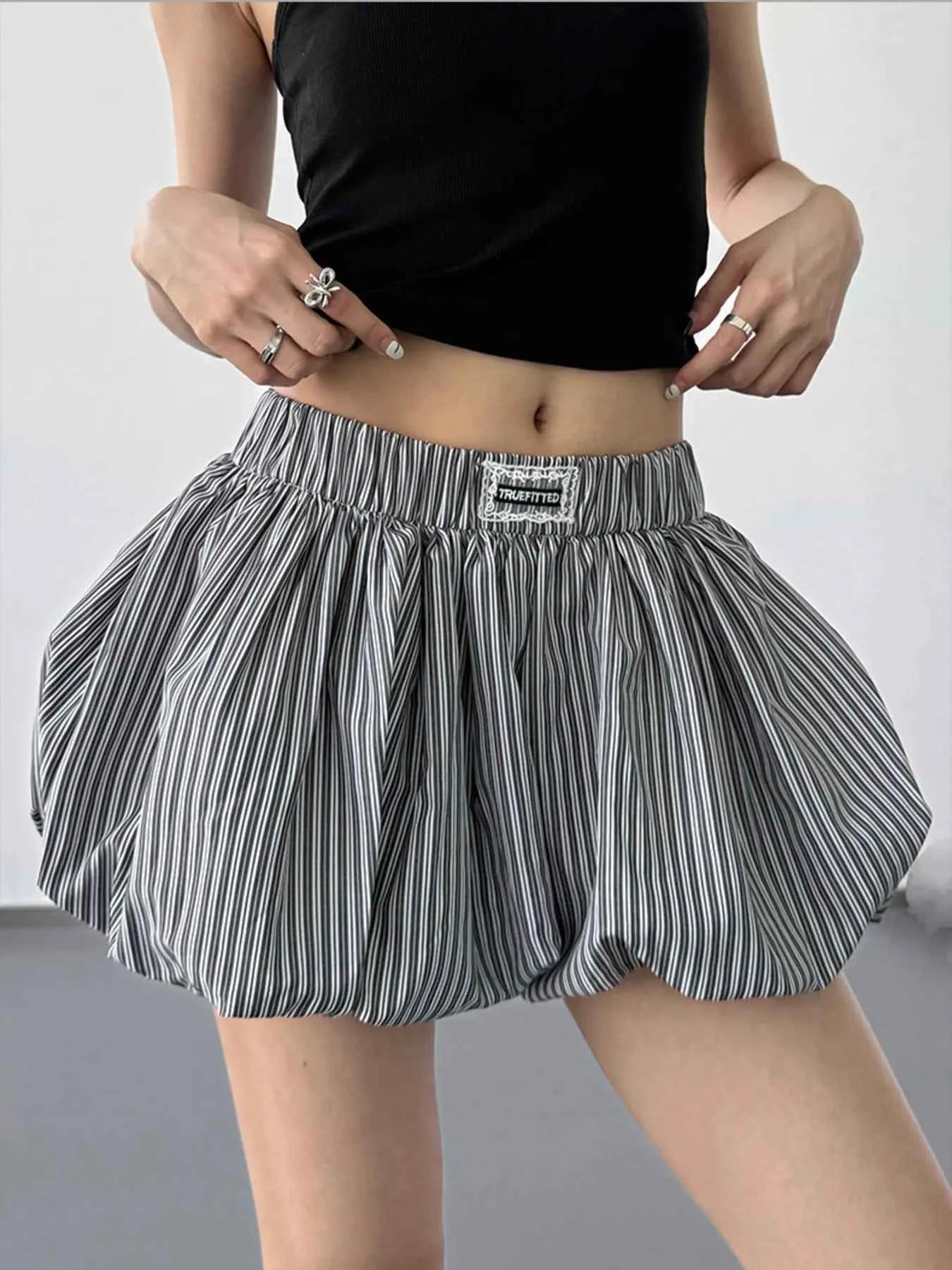 Striped Bubble Hem Casual Shorts