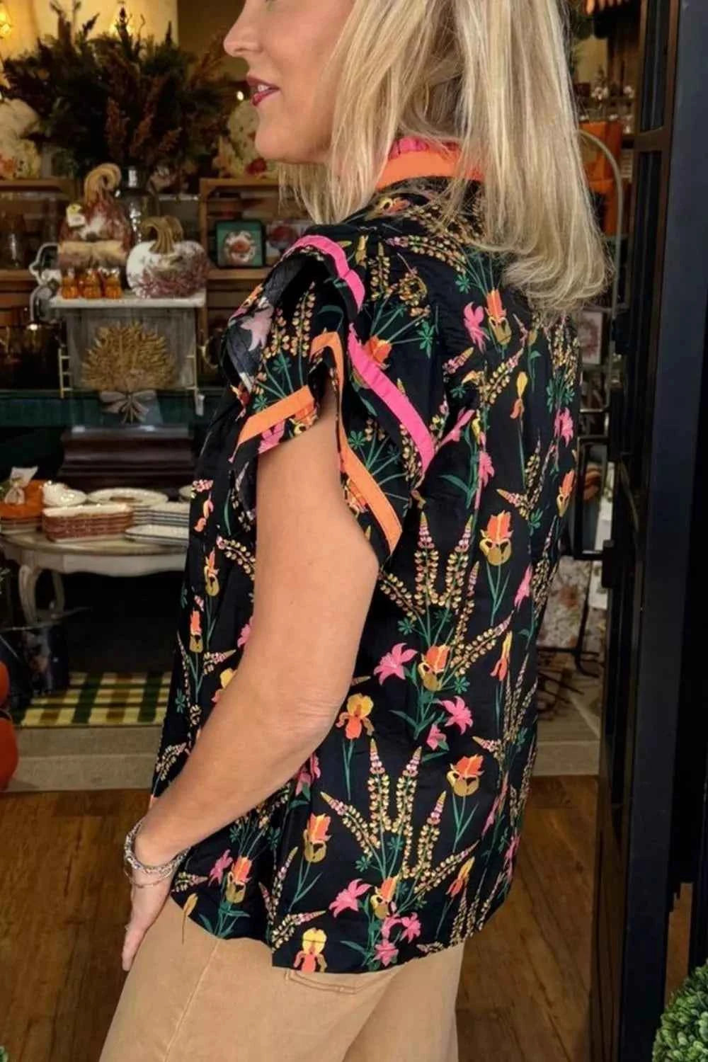 Floral Print Contrast Trim Tiered Ruffled Short Sleeve Blouse