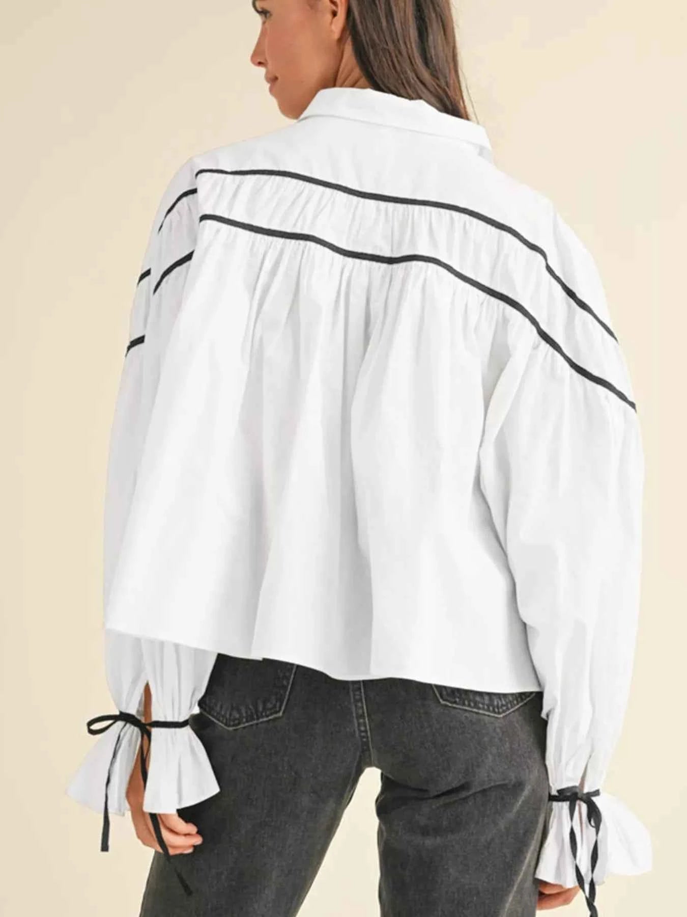 Elegant Contrast Bow-Tie Ruffle Blouse