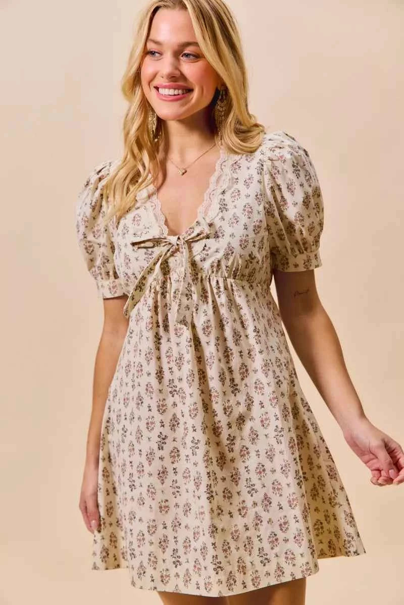SO ME Floral Print Lace Trim Short Sleeves Mini Dress