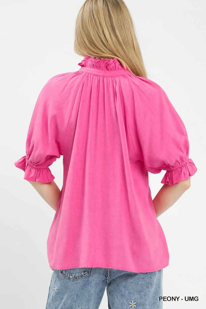 Umgee Linen Scalloped Ruffle Neck Blouse