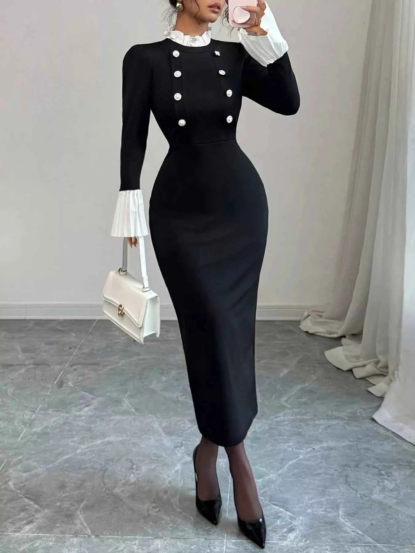 Two Tone Long Sleeve Midi Dress
