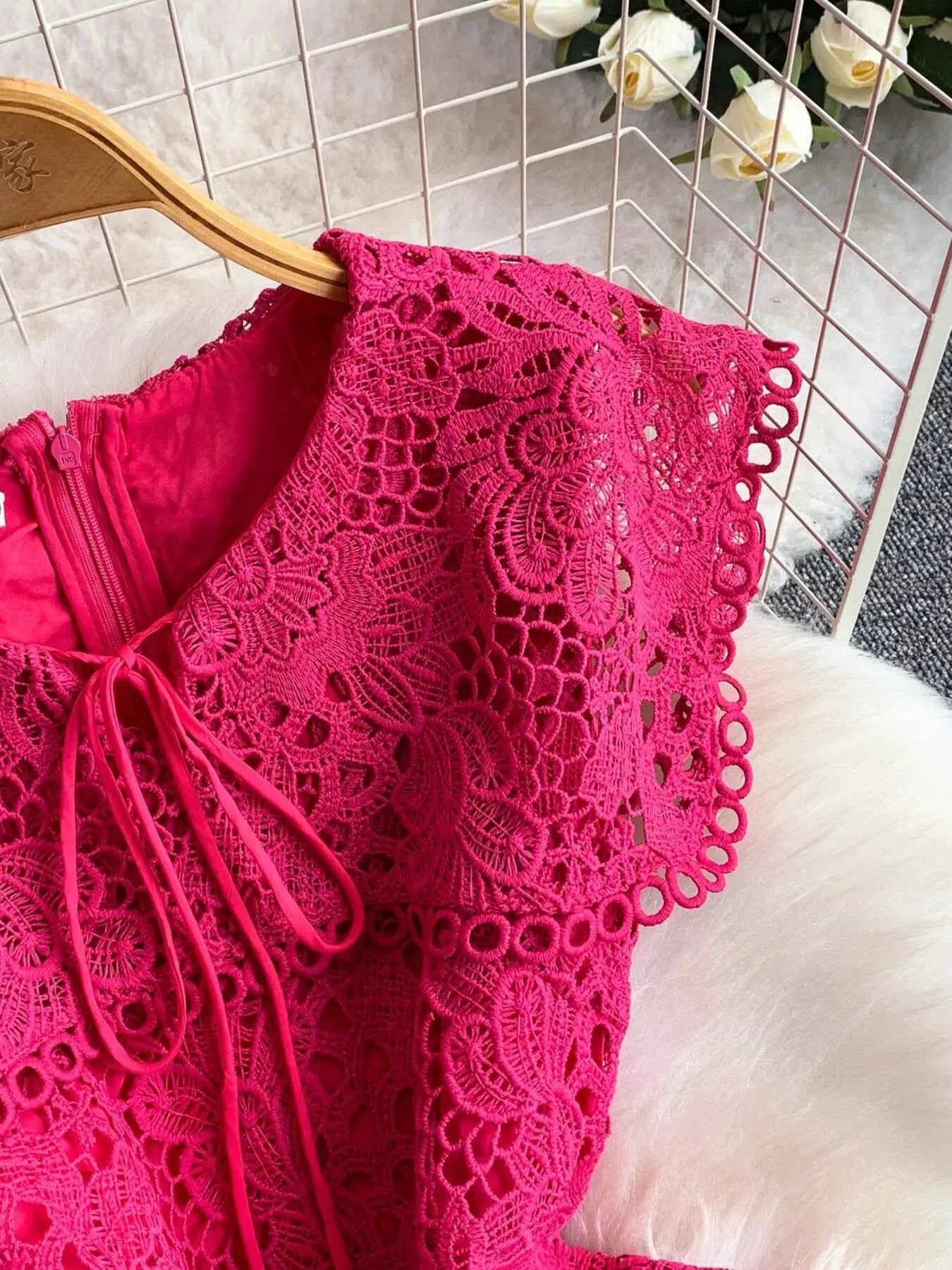 Lace Sleeveless A-Line Dress