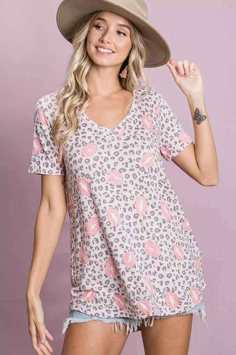 BiBi Leopard Lips Print Top V Neck Top