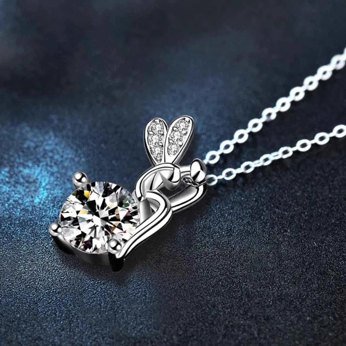 1 Carat Moissanite Pendant Necklace