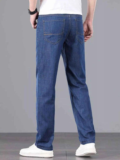 Men's Wash Straight Leg Comfort Jeans