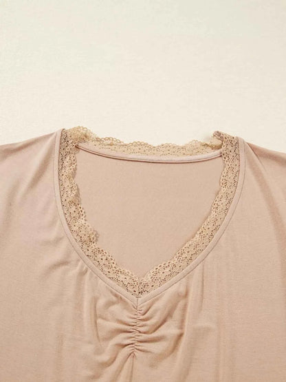 Lace-Trimmed Ruched Detail Long Sleeve T-Shirt