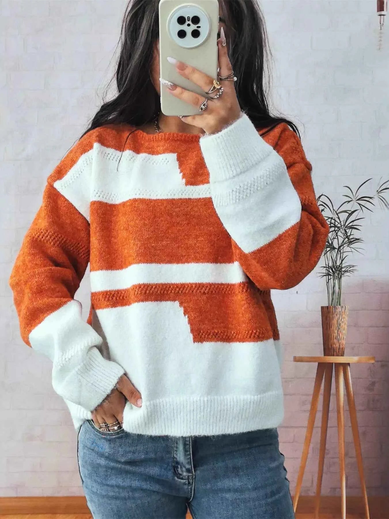 Color Block Round Neck Sweater