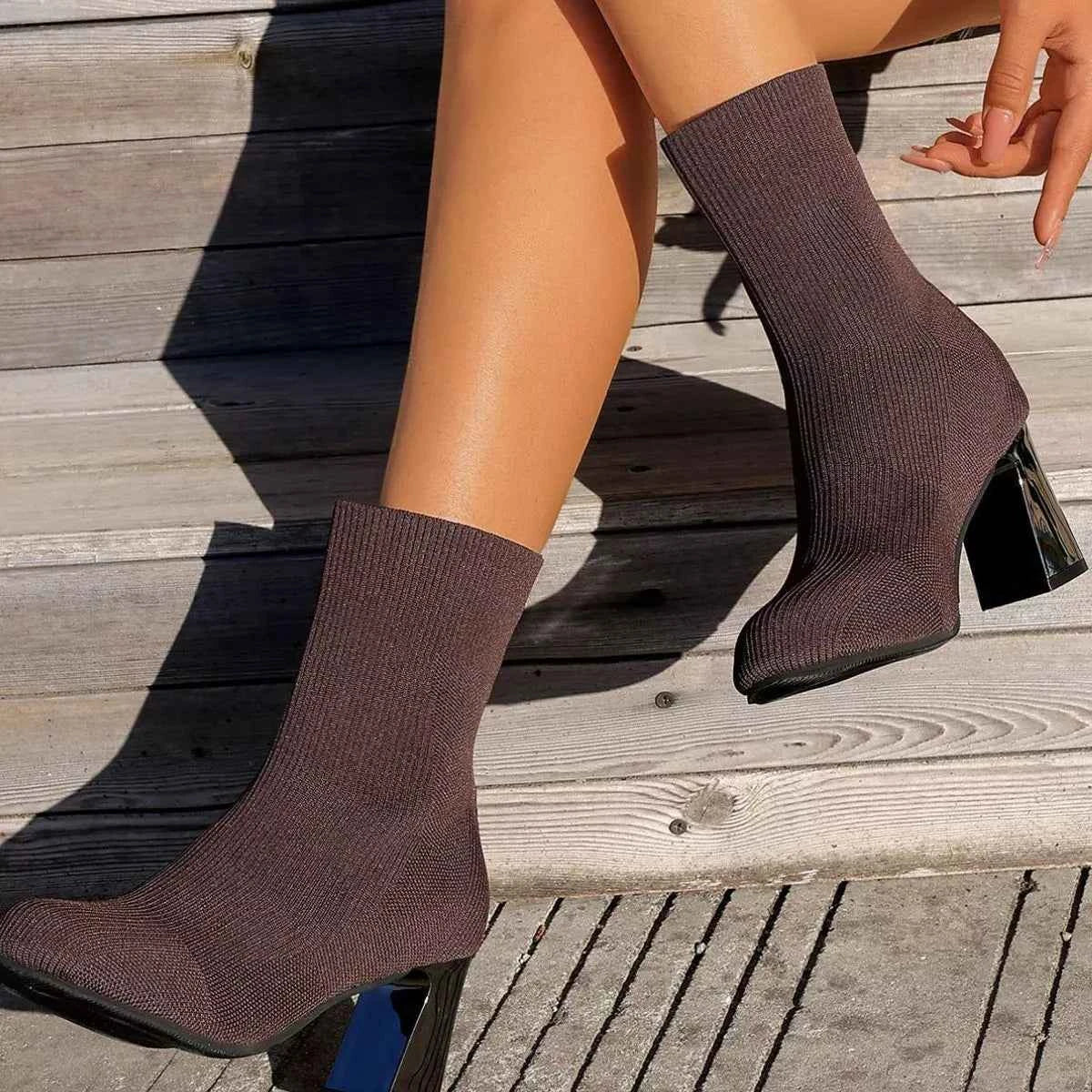Round Toe Block Heels Boots