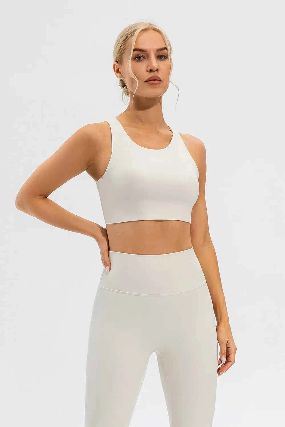 Round Neck Cutout Cropped Active Tank