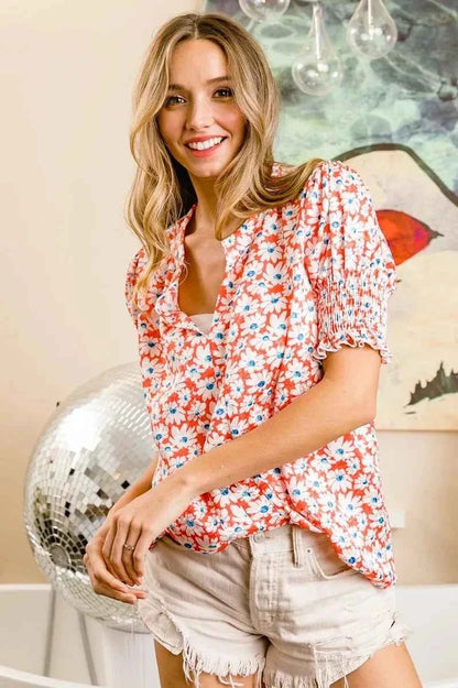 BiBi Floral Jqd Smoked Puff Sleeves V Neck Top