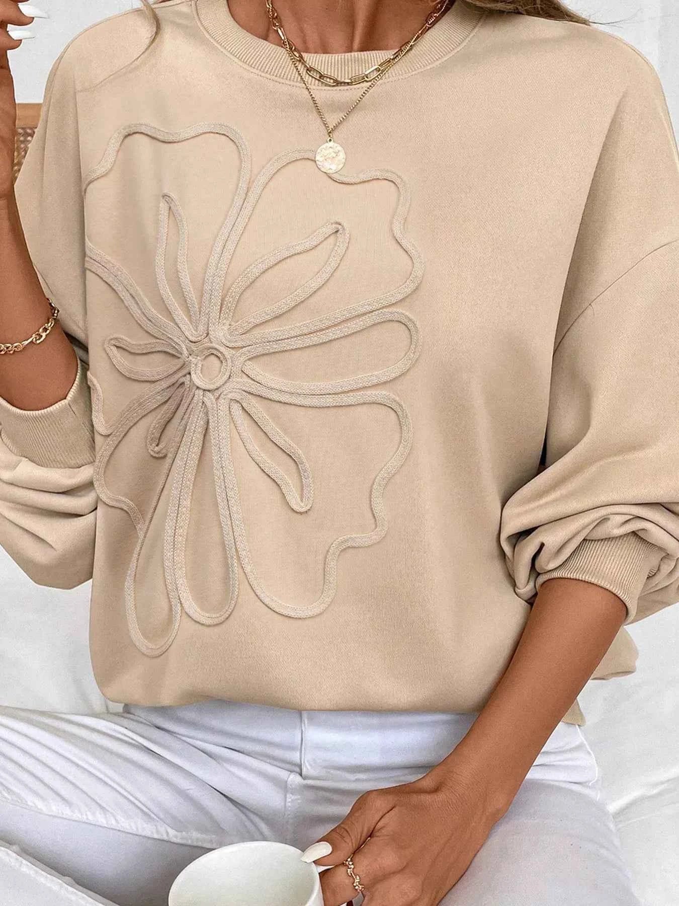 Embroidered Flower Pattern Drop Shoulder Sweatshirt