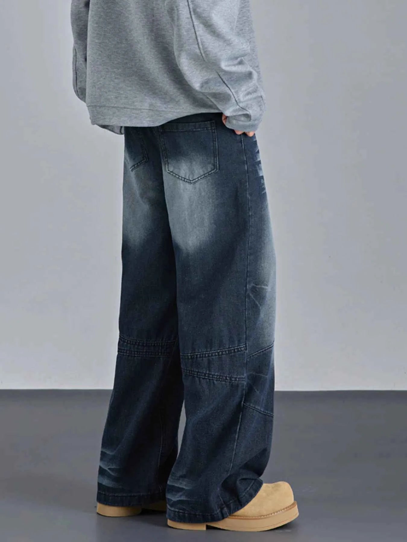 Men's Vintage Wash Wide Leg Jeans