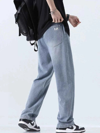 Men's Relaxed Fit Straight Leg Jeans
