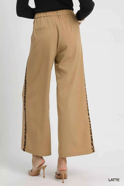 Umgee Front Pleated Wide-Leg Pants with Contrast Trim