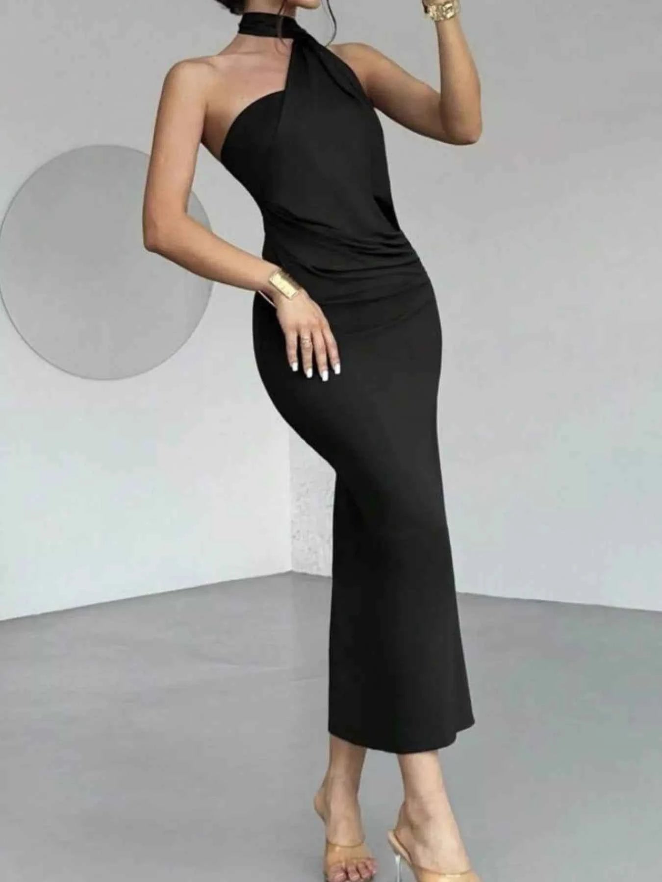 Halter Neck Ruched Bodycon Midi Dress