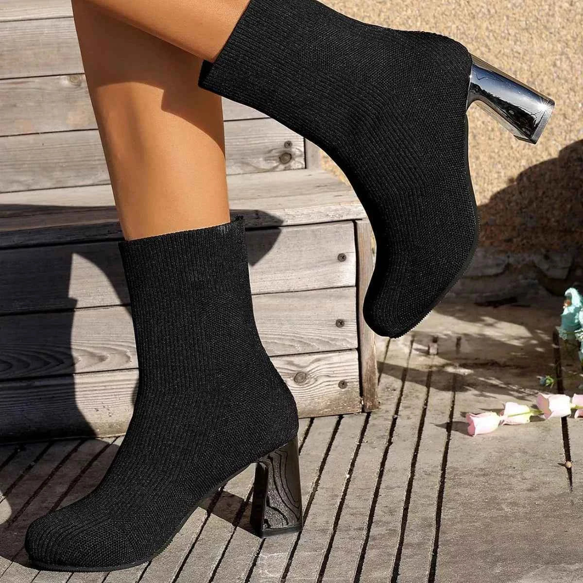 Round Toe Block Heels Boots