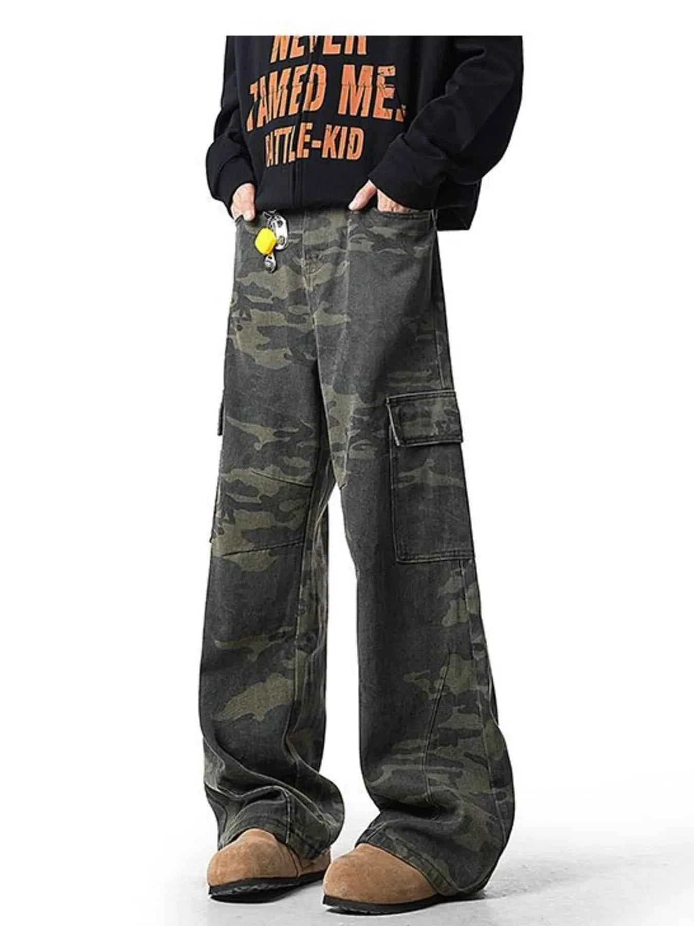Men's Wide Leg Camouflage Cargo Pants
