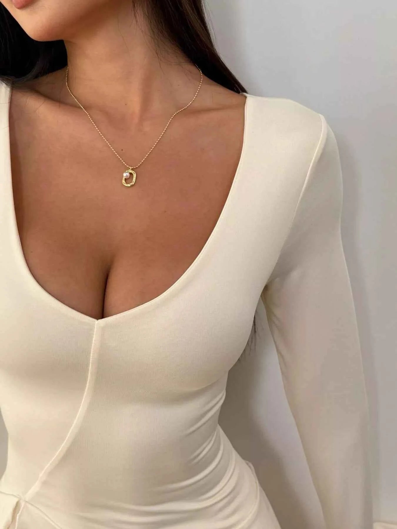 Ruffle Hem Flounce Sleeve Mini Dress