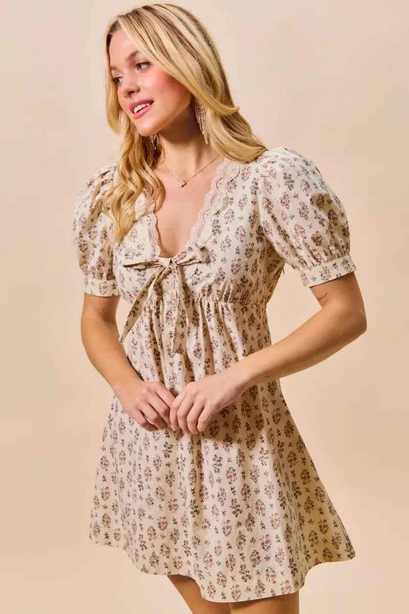 SO ME Floral Print Lace Trim Short Sleeves Mini Dress