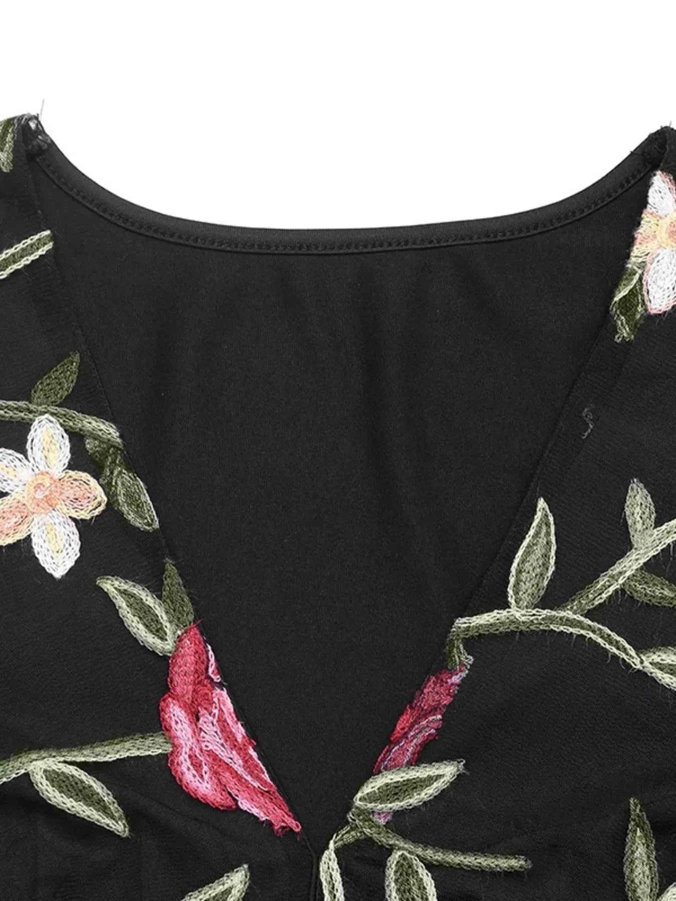 Floral Mesh Sleeve V-Neck Top