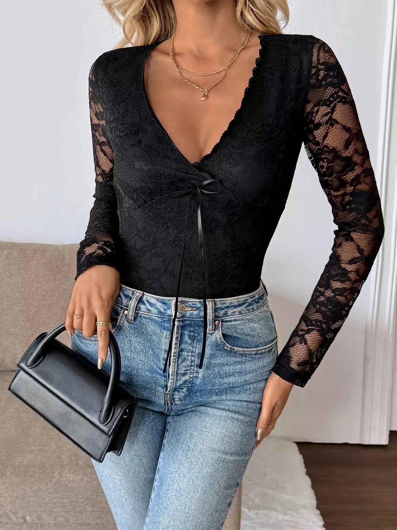 Long Sleeve Floral Lace Mesh Cropped Top