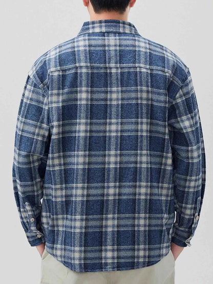 Men's Plus Size Plaid Button Down Shirt with Contrast Pocket